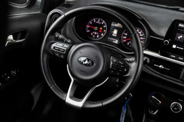 Kia Picanto (2021) thumbnail 9
