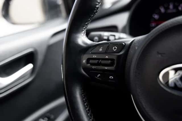 Kia Rio (2017) thumbnail 26