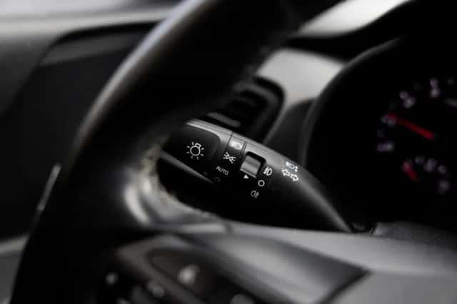 Kia Rio (2017) thumbnail 28