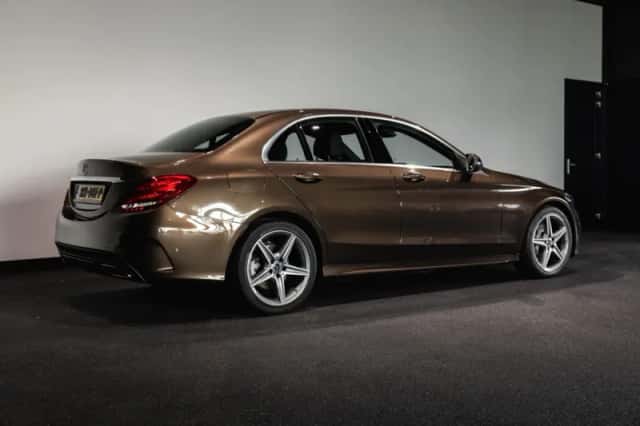 Mercedes-Benz C-Klasse (2017) thumbnail 13