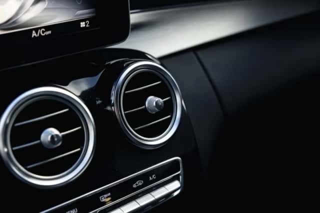 Mercedes-Benz C-Klasse (2017) thumbnail 30