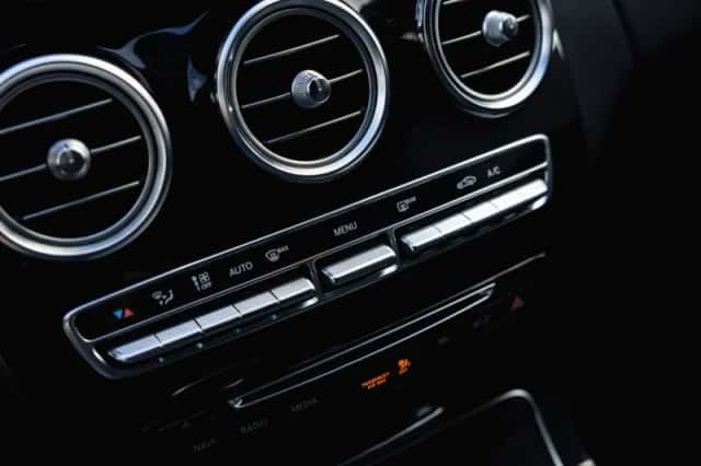 Mercedes-Benz C-Klasse (2017) thumbnail 31