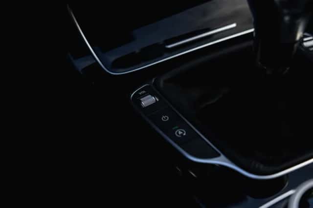 Mercedes-Benz C-Klasse (2017) thumbnail 34