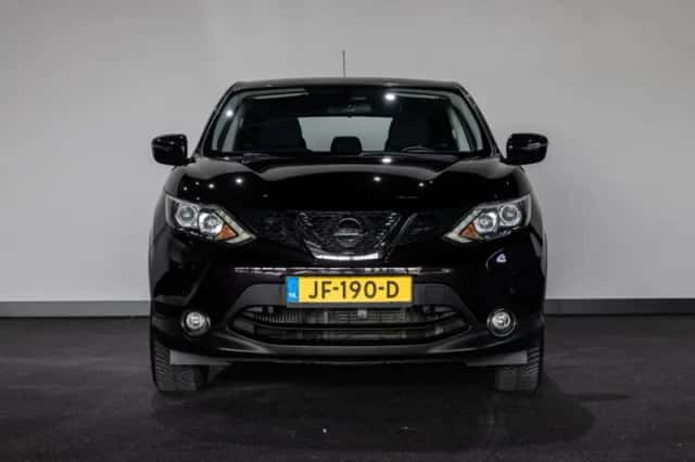 Nissan Qashqai (2016) thumbnail 9