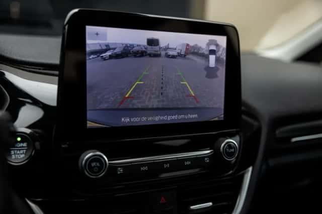 Ford Fiesta (2021) thumbnail 16