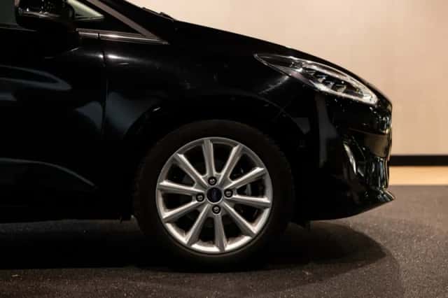 Ford Fiesta (2021) thumbnail 19