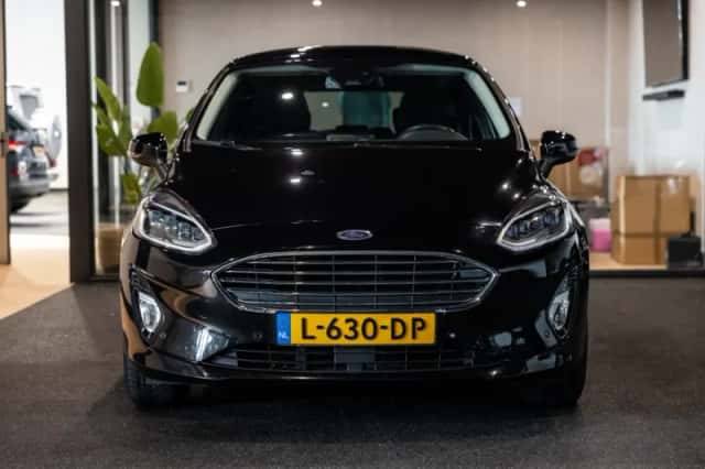 Ford Fiesta (2021) thumbnail 8