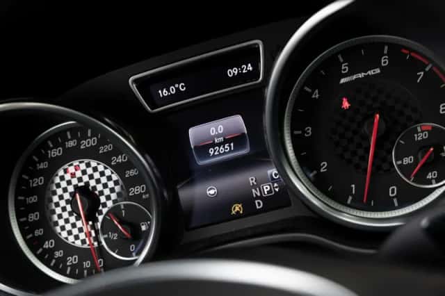 Mercedes-Benz GLE (2018) thumbnail 35