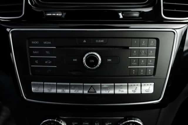 Mercedes-Benz GLE (2018) thumbnail 37