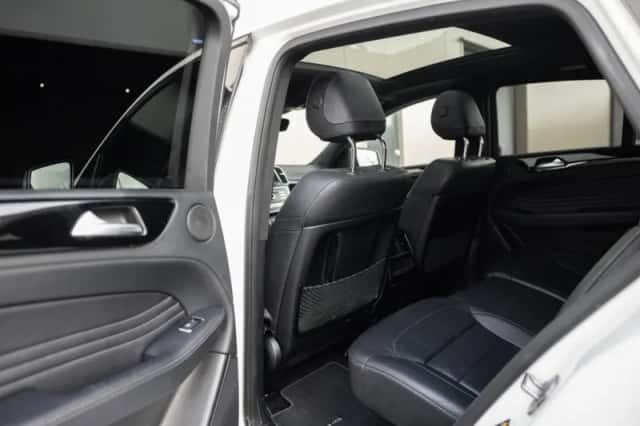 Mercedes-Benz GLE (2018) thumbnail 6