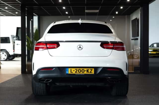 Mercedes-Benz GLE (2018) thumbnail 10