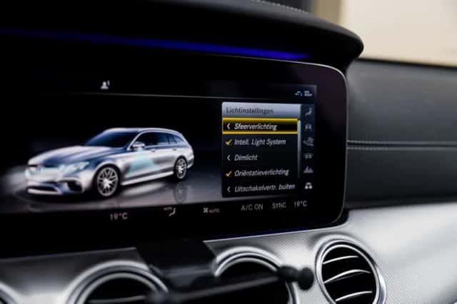 Mercedes-Benz E-Klasse (2018) thumbnail 14