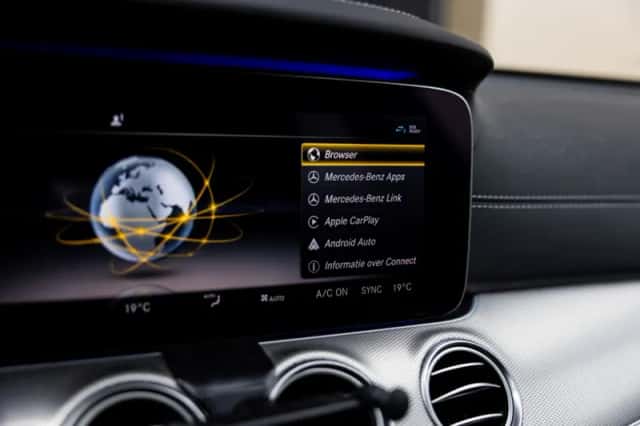 Mercedes-Benz E-Klasse (2018) thumbnail 23