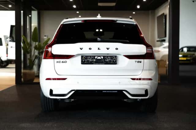 Volvo XC60 (2025) thumbnail 11