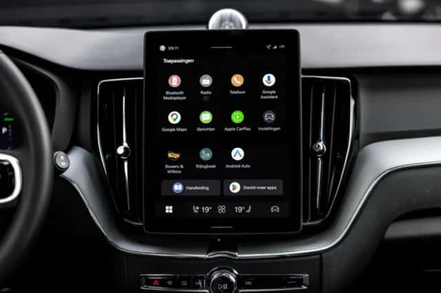 Volvo XC60 (2025) thumbnail 24