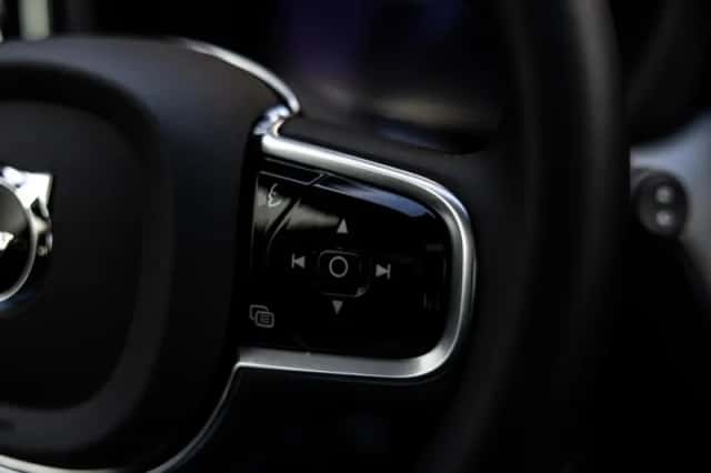 Volvo XC60 (2025) thumbnail 39