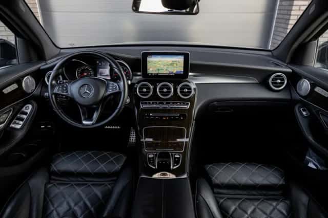 Mercedes-Benz GLC-Klasse (2015) thumbnail 2