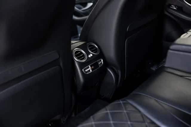 Mercedes-Benz GLC-Klasse (2015) thumbnail 28