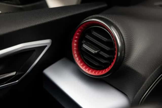 SEAT Ibiza (2023) thumbnail 53