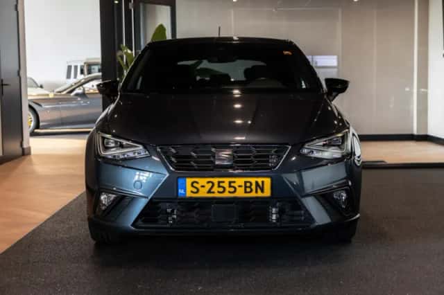 SEAT Ibiza (2023) thumbnail 8