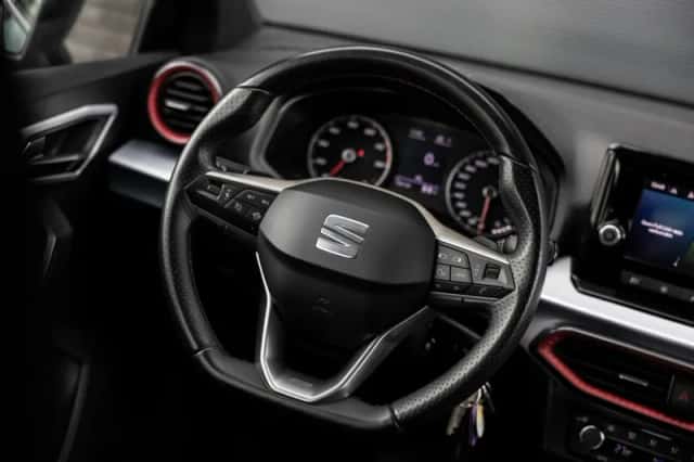 SEAT Ibiza (2023) thumbnail 9