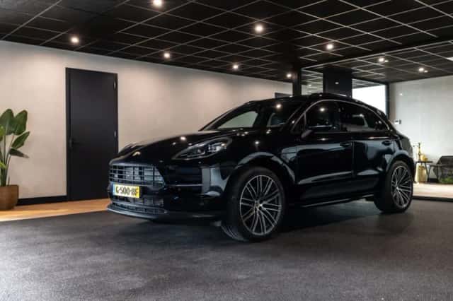 Porsche Macan (2019) thumbnail 19