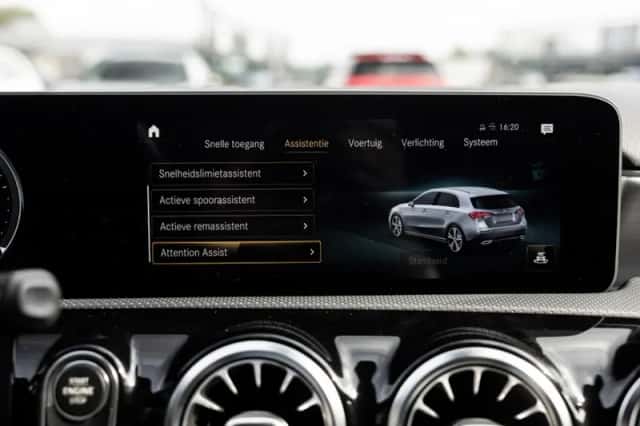 Mercedes-Benz A-Klasse (2018) thumbnail 32