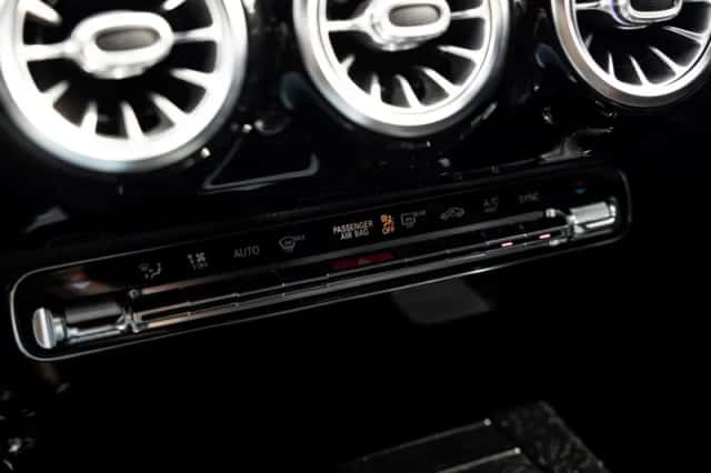 Mercedes-Benz A-Klasse (2018) thumbnail 36