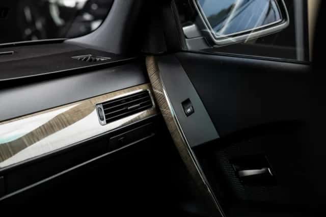BMW 5-Serie (2005) thumbnail 29