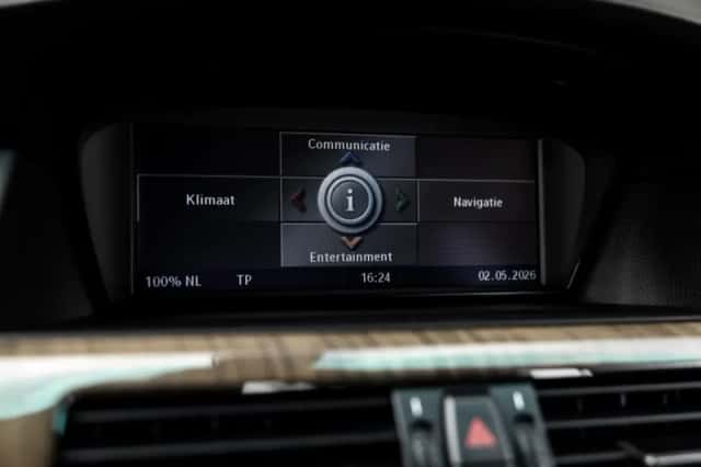 BMW 5-Serie (2005) thumbnail 36