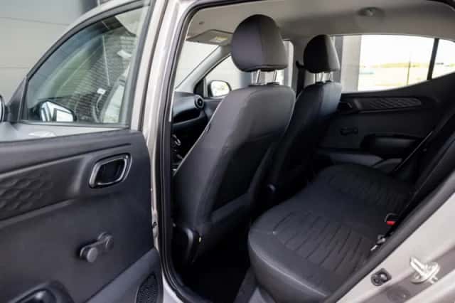 Hyundai i10 (2021) thumbnail 24