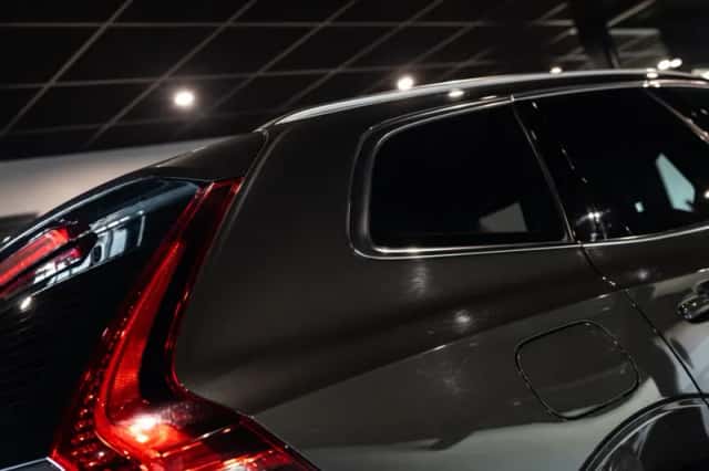 Volvo XC60 (2017) thumbnail 12