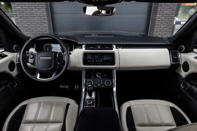 Land Rover Range Rover Sport (2022) thumbnail 2
