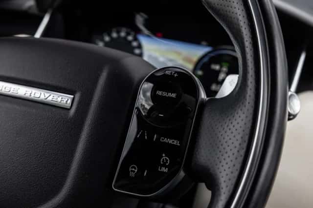 Land Rover Range Rover Sport (2022) thumbnail 19