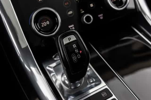 Land Rover Range Rover Sport (2022) thumbnail 23