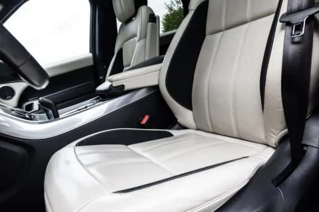 Land Rover Range Rover Sport (2022) thumbnail 4