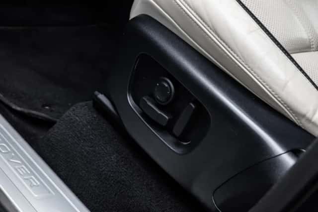 Land Rover Range Rover Sport (2022) thumbnail 42