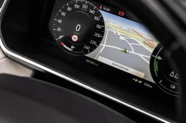 Land Rover Range Rover Sport (2022) thumbnail 44