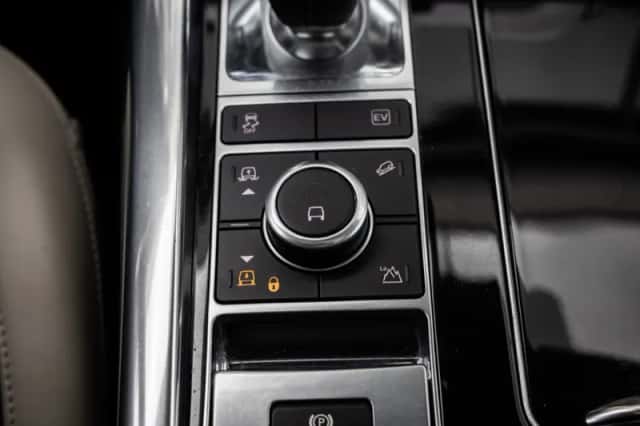 Land Rover Range Rover Sport (2022) thumbnail 54