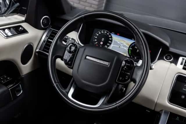 Land Rover Range Rover Sport (2022) thumbnail 9