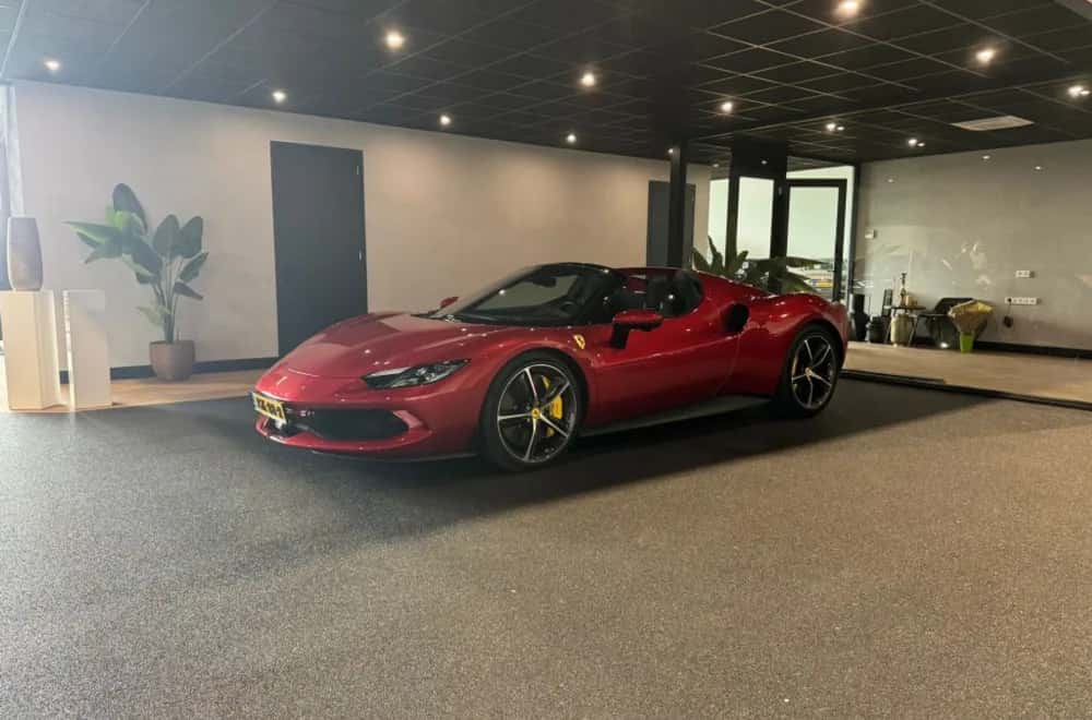 Ferrari 296 (2025) — foto 1