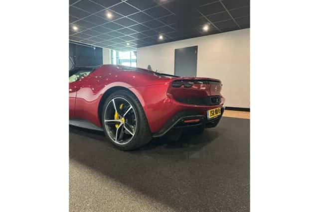 Ferrari 296 (2025) thumbnail 11