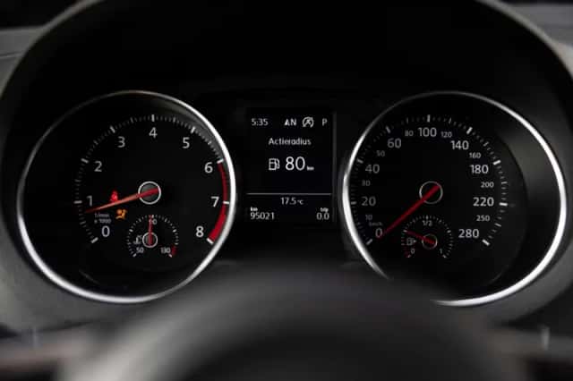 Volkswagen Polo (2017) thumbnail 13