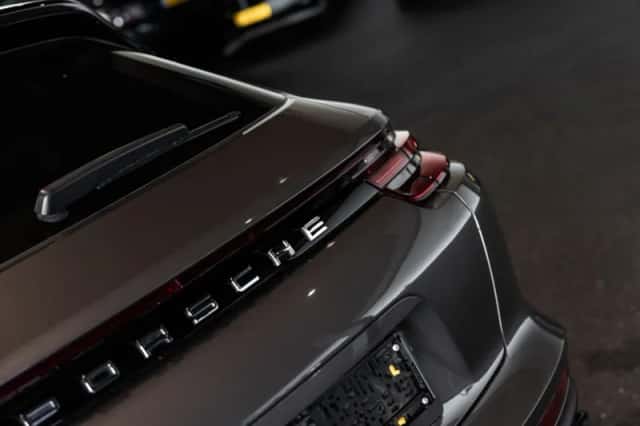 Porsche Panamera (2018) thumbnail 23