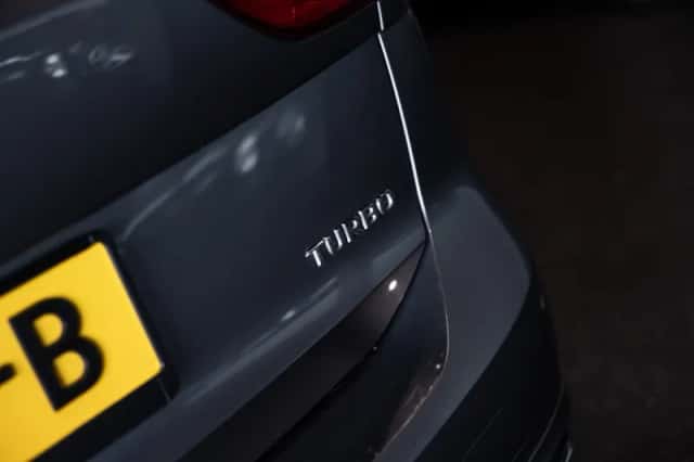 Opel Insignia (2017) thumbnail 18