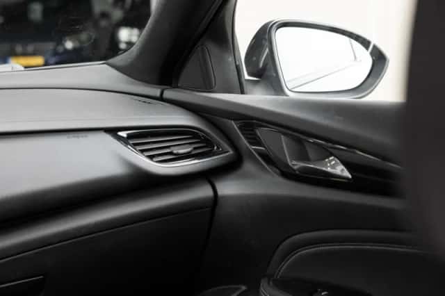 Opel Insignia (2017) thumbnail 34
