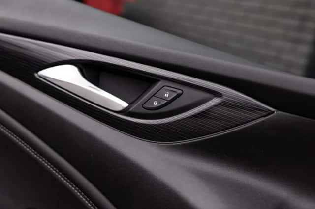 Opel Insignia (2017) thumbnail 36