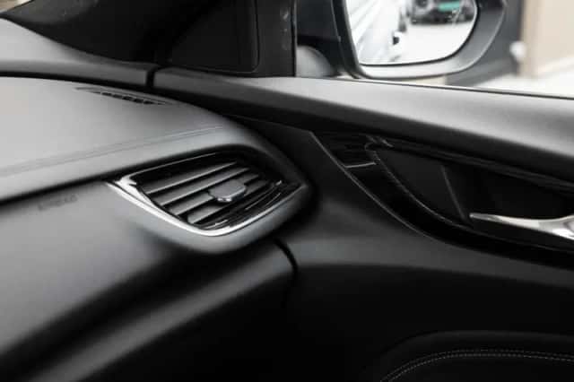 Opel Insignia (2017) thumbnail 45