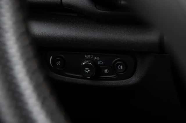 Opel Insignia (2017) thumbnail 47