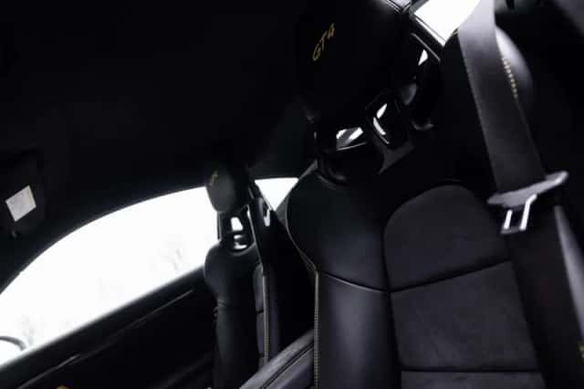 Porsche 718 (2019) thumbnail 5
